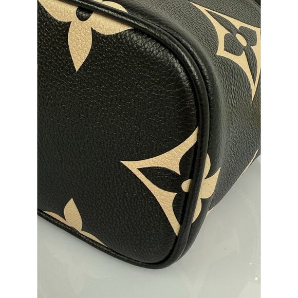 Louis Vuitton Vanity Handbag Bicolor Monogram Empriente Giant PM - Picture 11 of 16